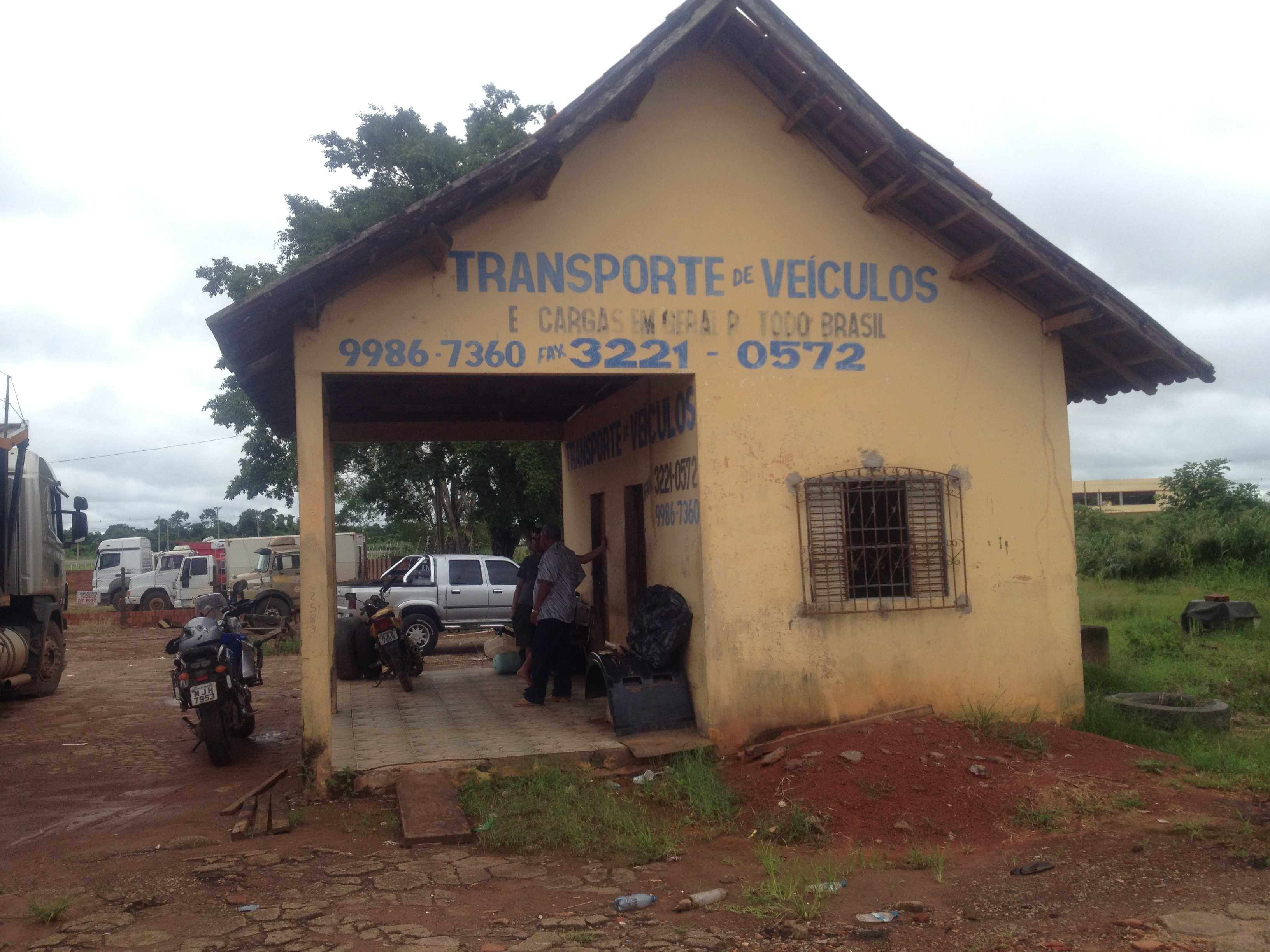 Escritório do Raimundo.