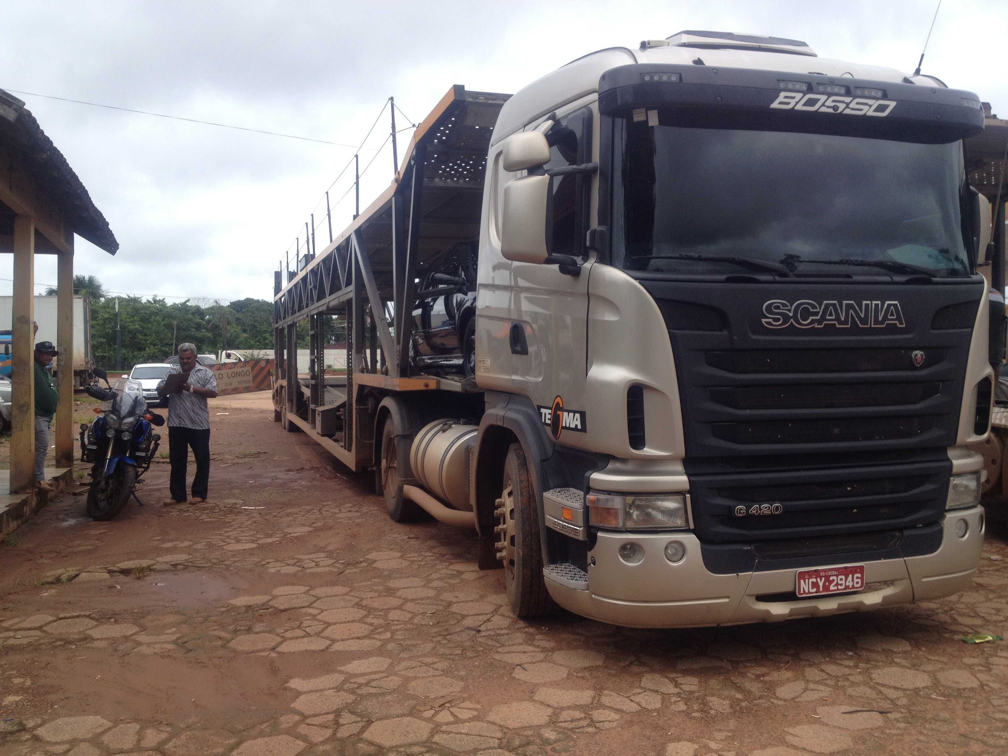 A carreta cegonheira