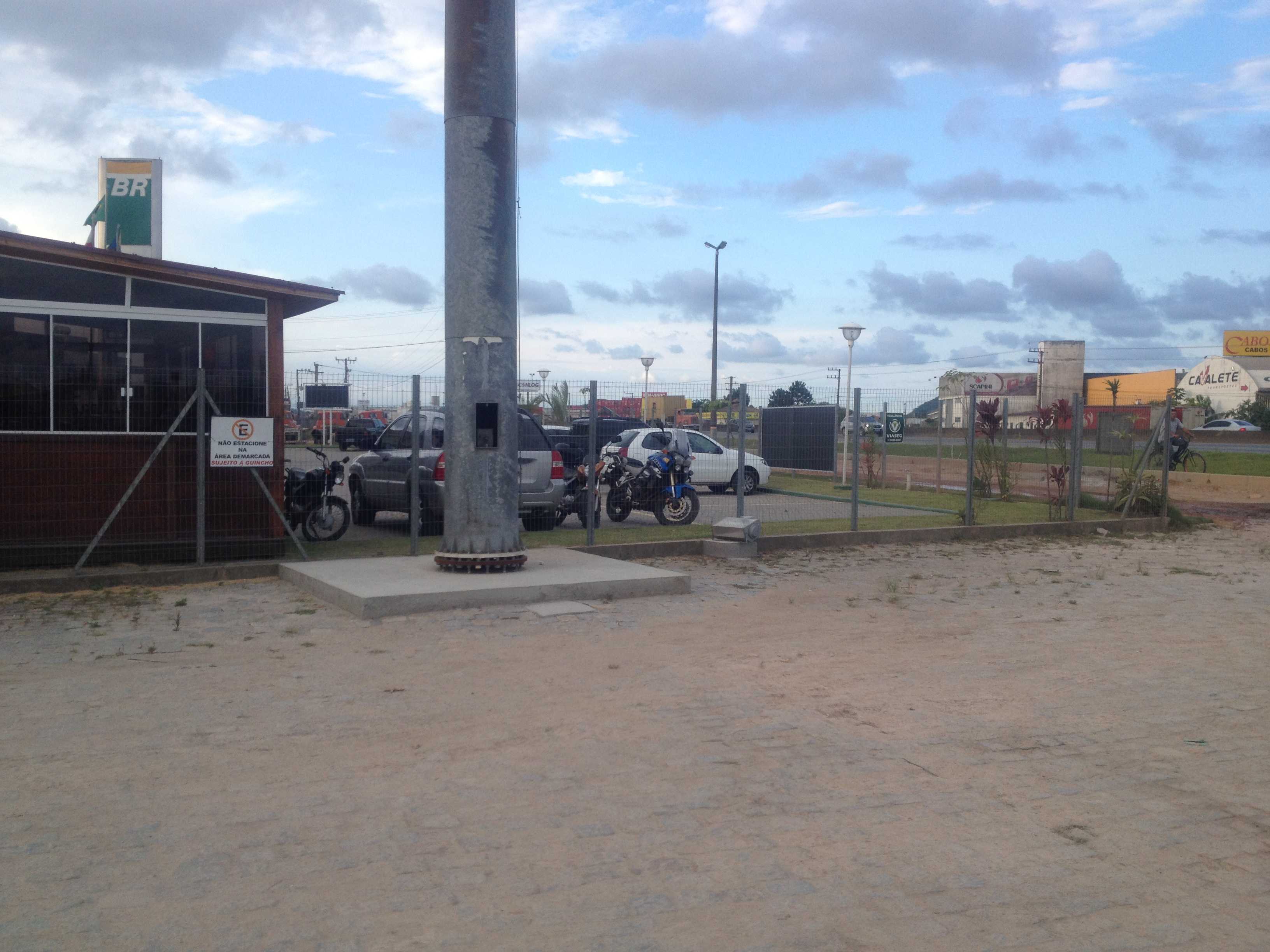 Guardando no estacionamento I