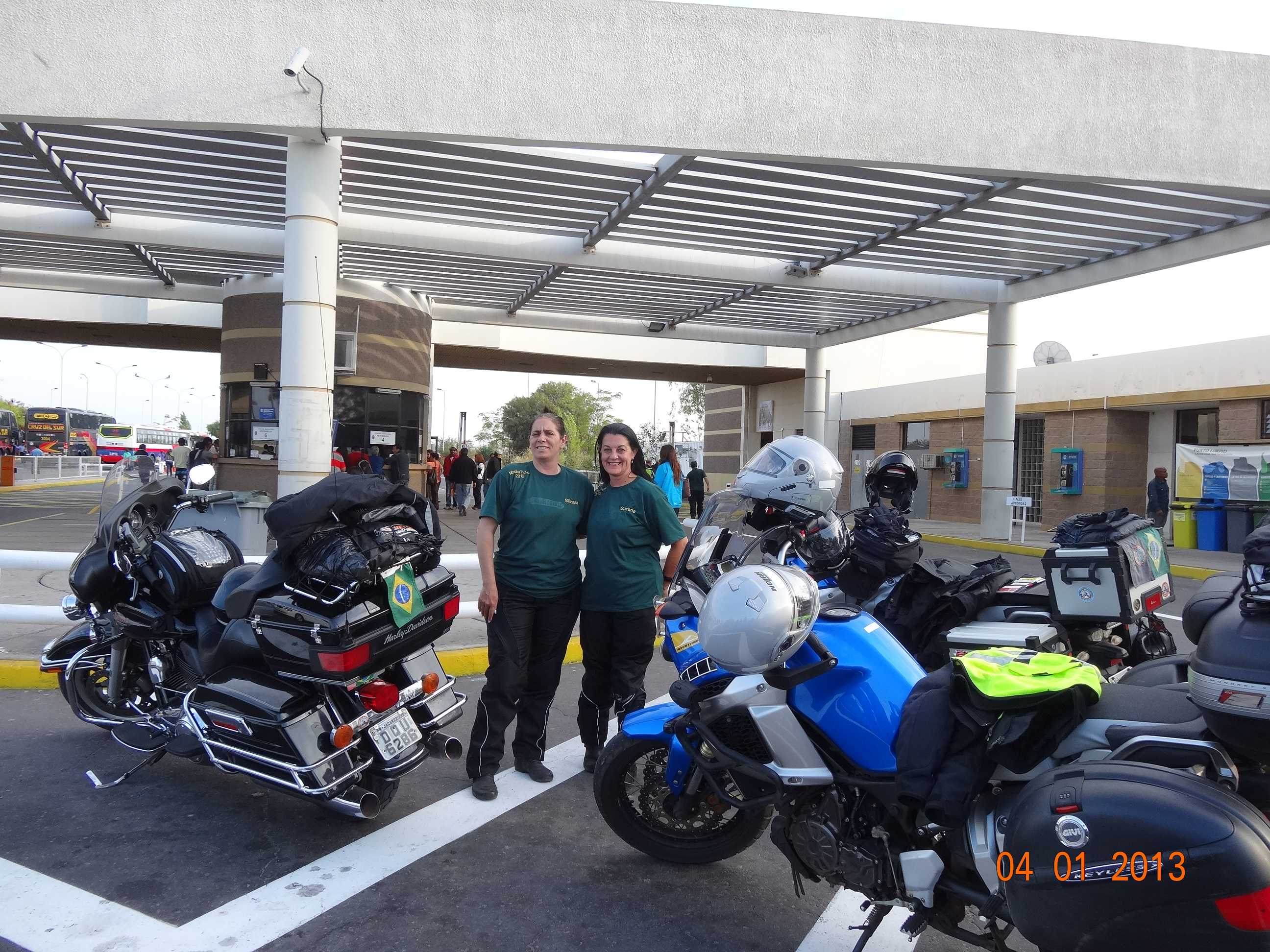 Esperando acertar a papelada