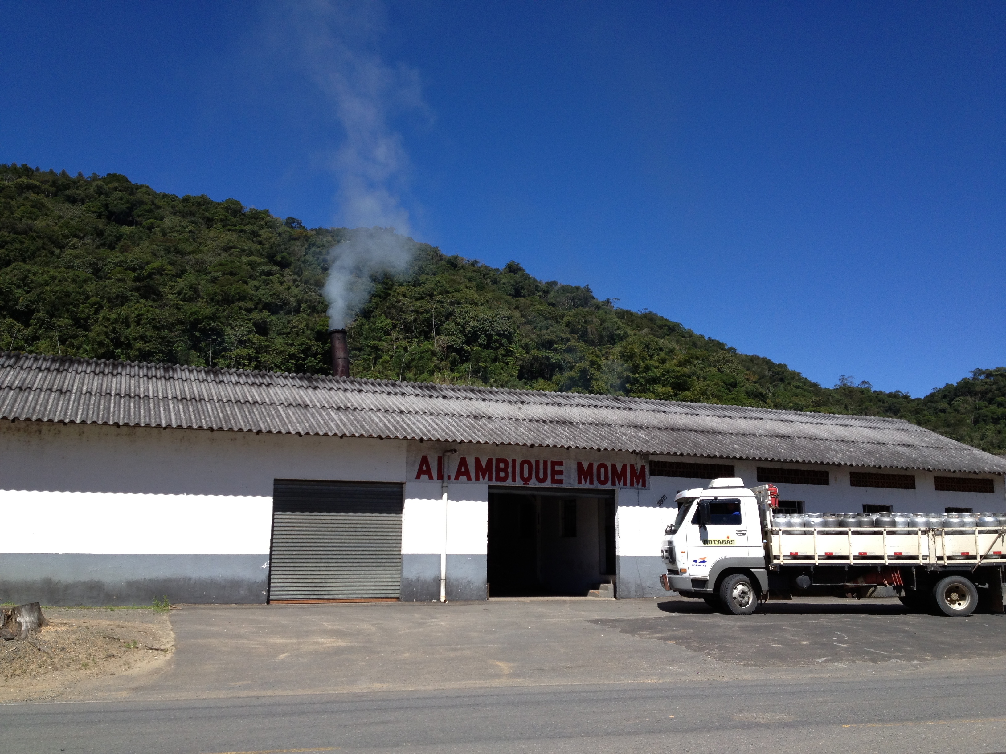 Industria para processar a matÃ©ria prima acima...