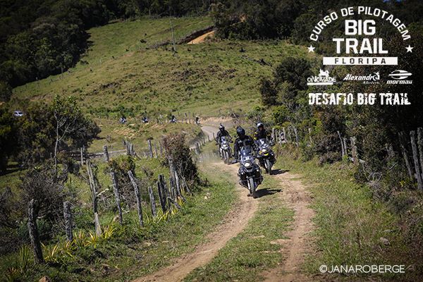 Estrada ou trilha na grama?