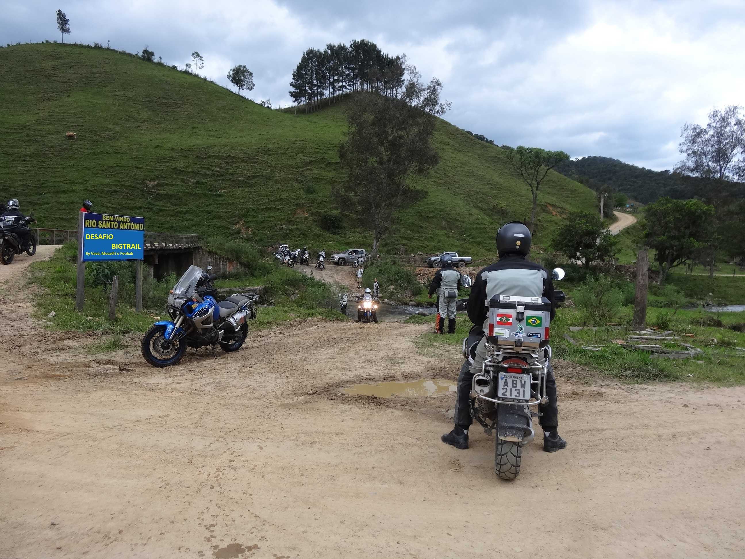 Passando por dentro do rio