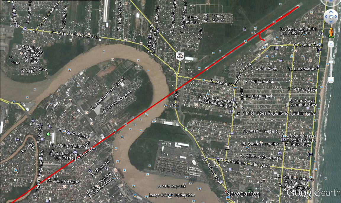 Taxiando na chegada em Navegantes