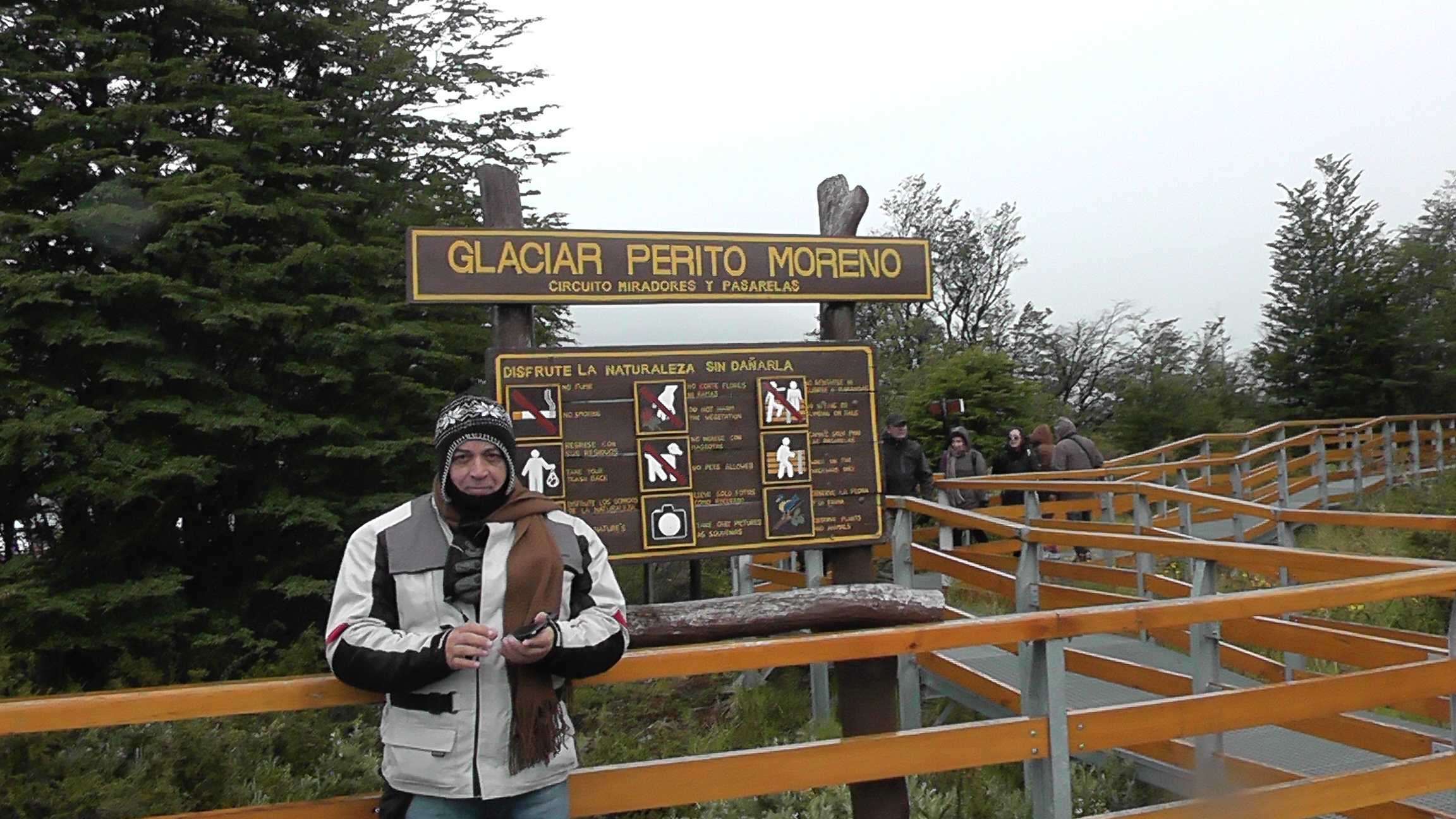 Ademir registrando a presença