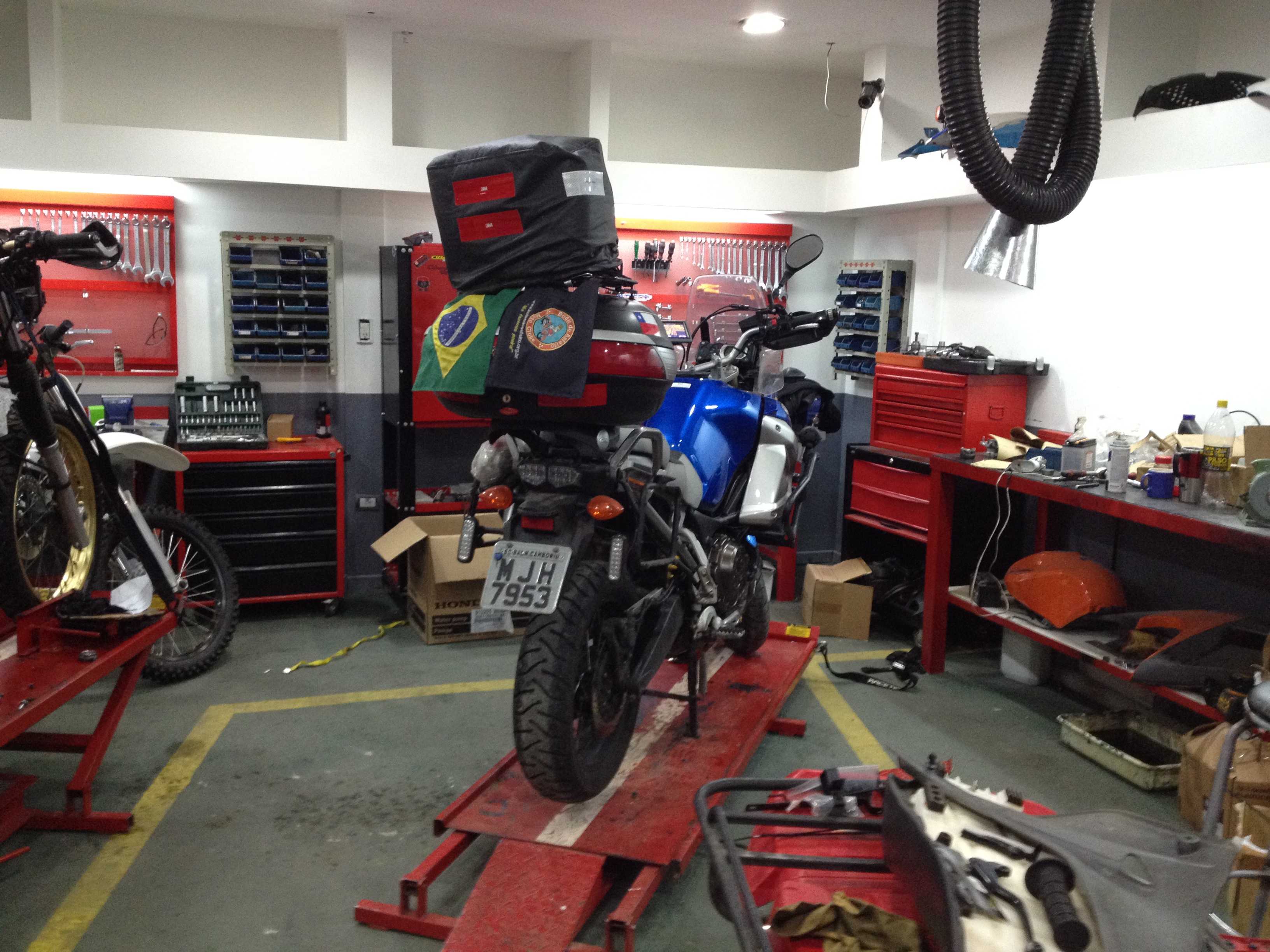 Fazendo o cambio de aceite