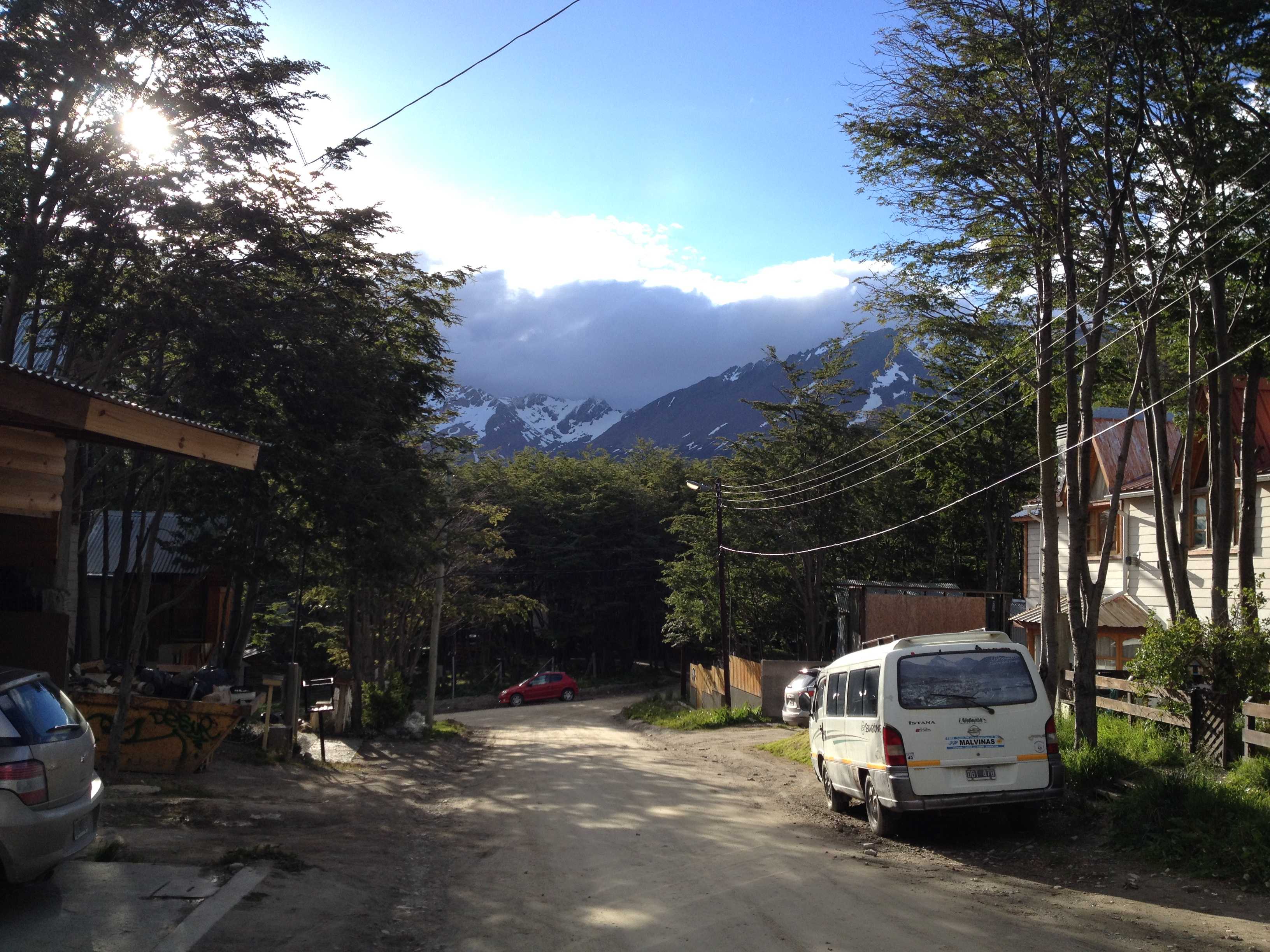 Rua em frente a casa