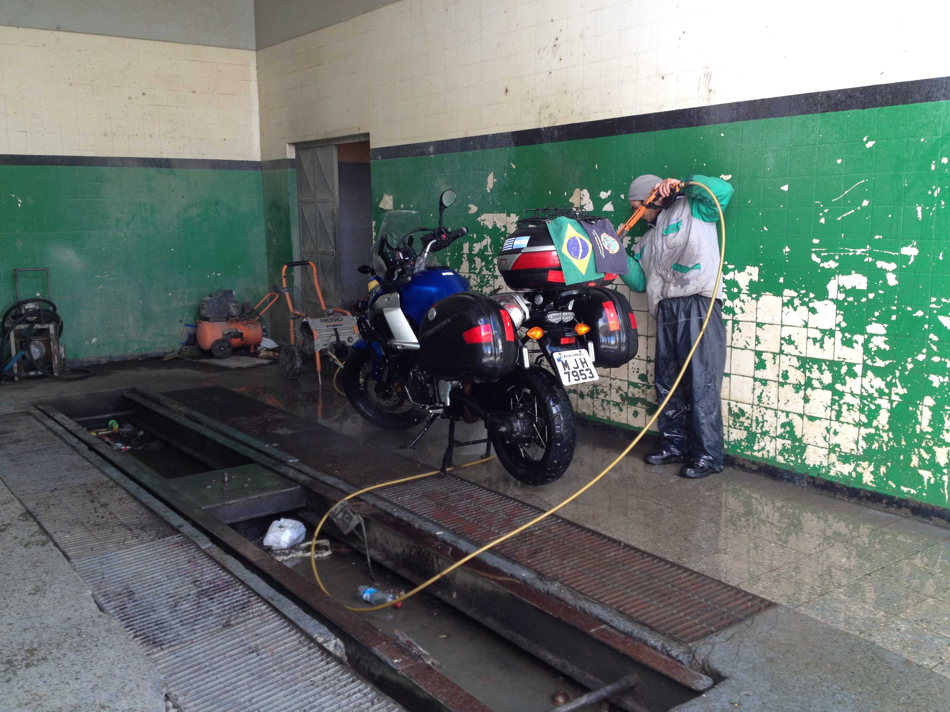 Primeira lavação depois de exatos 7.252 km rodados