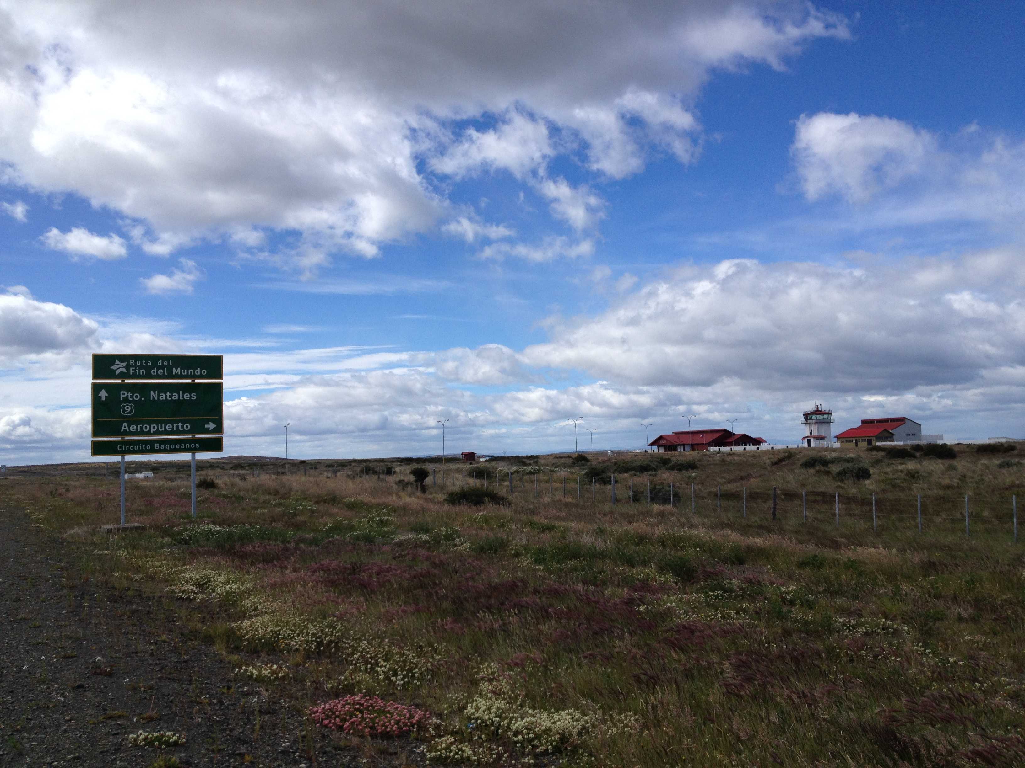 Vista do aeroporto de Puerto Natales