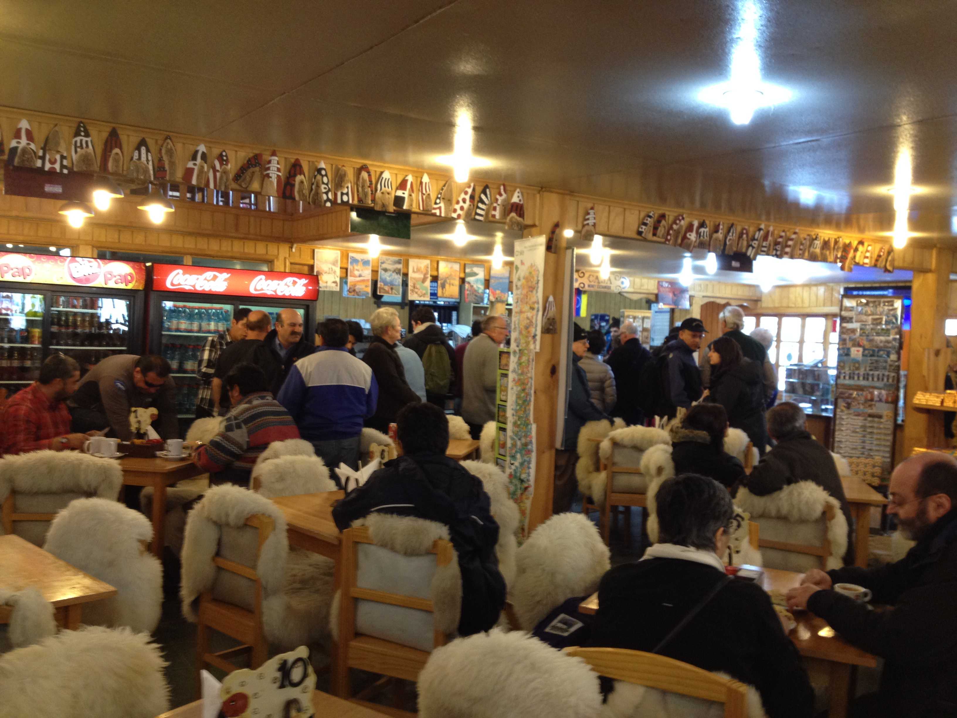 Ambiente bem movimentado e com ótima calefação