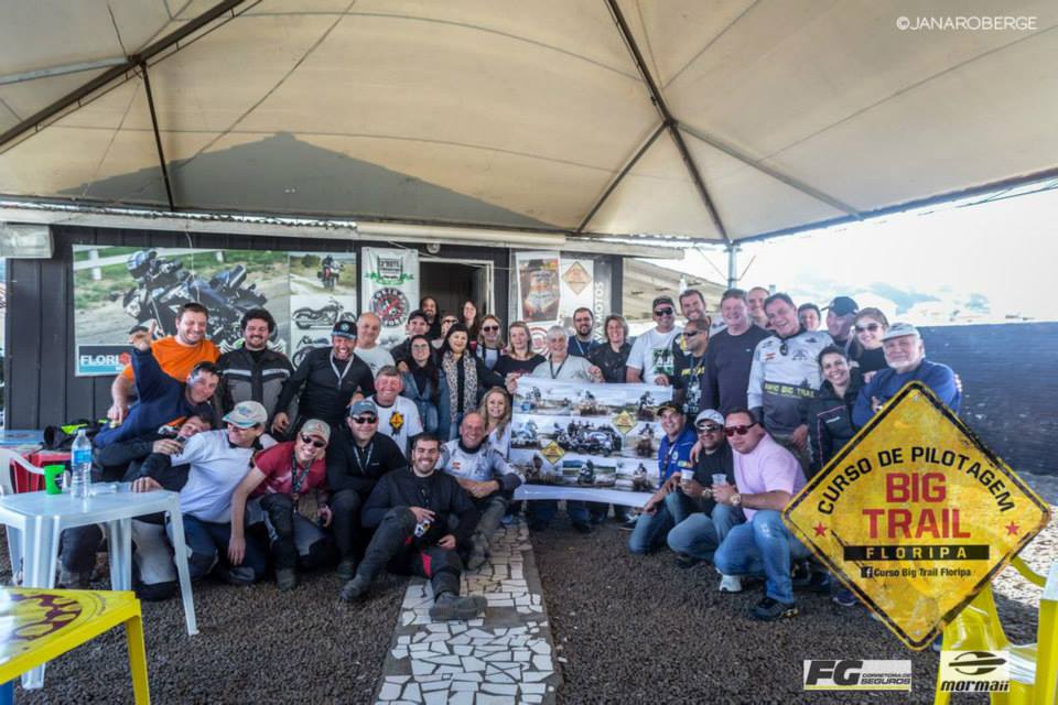 Após o almoço no Moto Clube Laguna - By Jana