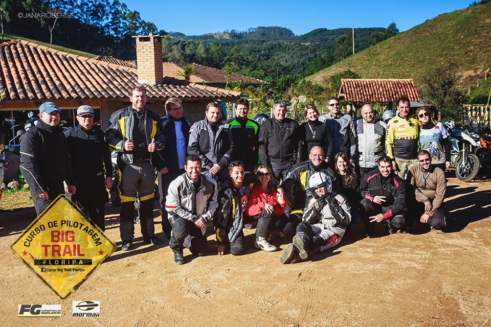 A turma toda após o almoço de sábado
